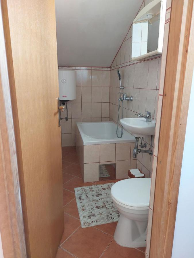 Apartmani Igercic 西尼卡 外观 照片